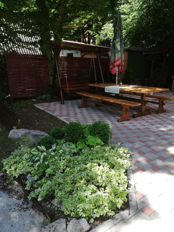 Holiday Home Mreznica Gornji Zvečaj エクステリア 写真