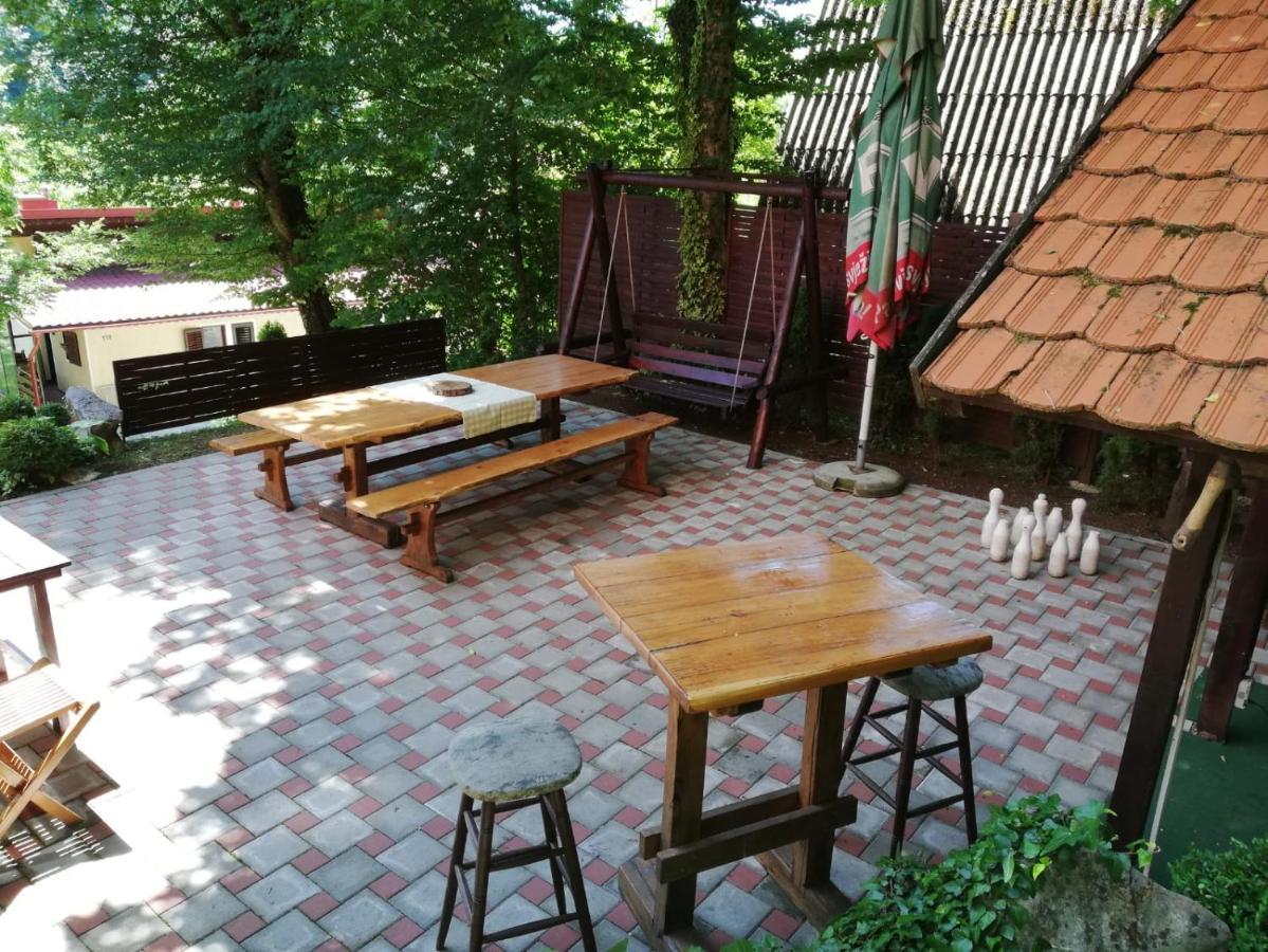 Holiday Home Mreznica Gornji Zvečaj エクステリア 写真